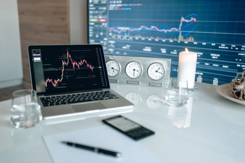AUDUSD: почему пара застряла в диапазоне и что ждать от ФРС и Китая